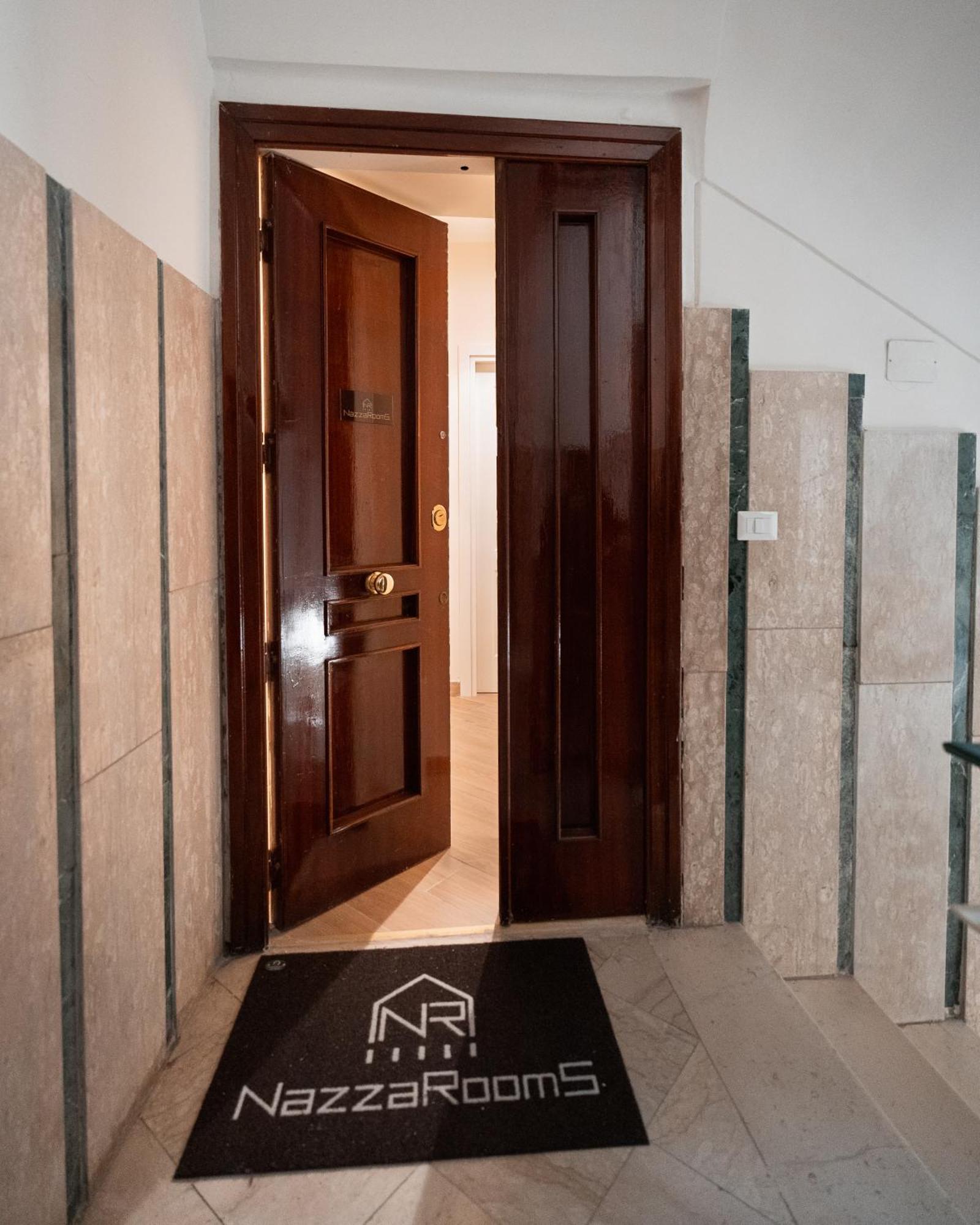 Nazzarooms نابولي المظهر الخارجي الصورة