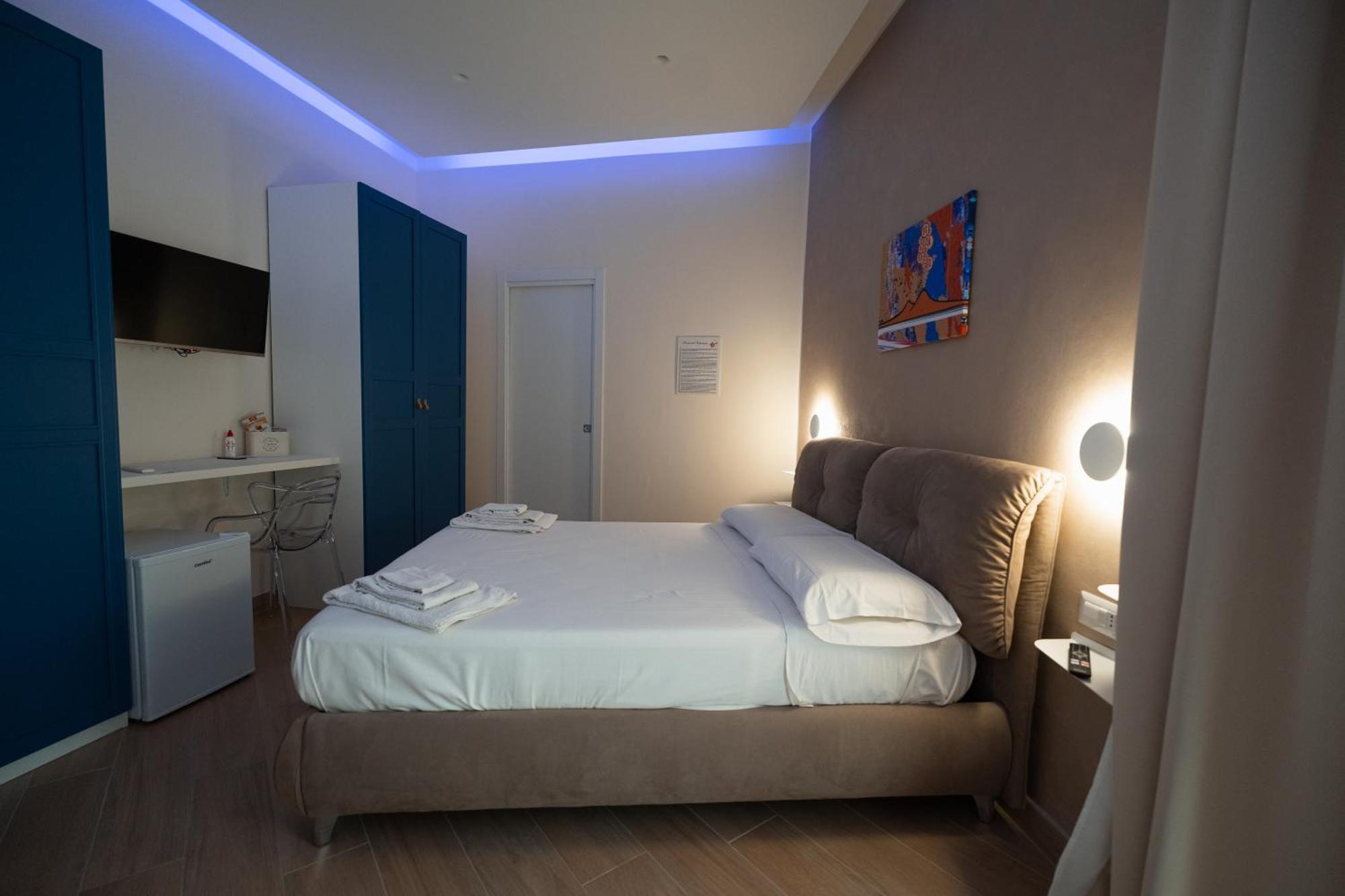 Nazzarooms نابولي المظهر الخارجي الصورة
